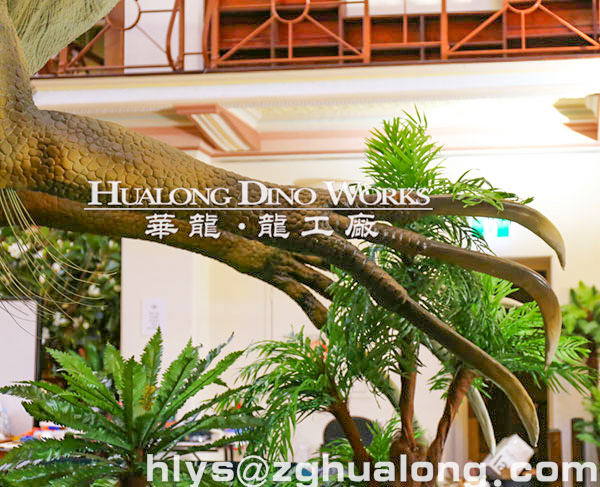 華龍藝術(shù)大型侏羅紀(jì)恐龍 游樂園仿真電動(dòng)機(jī)械恐龍10M